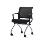 كرسي تدريب كوري أسود