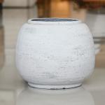 مركن فخار رصاصي صغير وودي