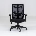 نيتشر كرسي مكتب أسود دوار متحرك بدون مسند رأس وودي