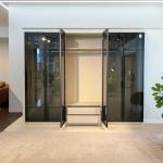 أروبا دولاب 2 باب زجاجي 100 سم بأدراج ووحدة تعليق وودي