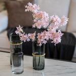 فازة بحزام ذهبي كبيرة وودي