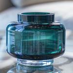 فازة زرقاء وودي