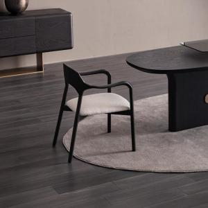 جراند كرسي قماش بيج وودي