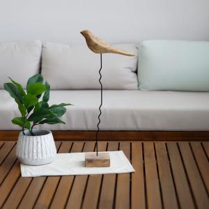 تحفة تمثال الطائر الخشبي وودي