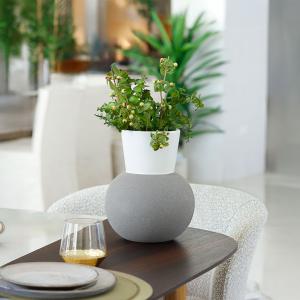 فازة سيراميك أنيقة وودي