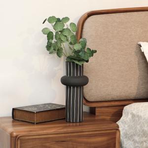 فازة سيراميك مخطط وودي